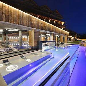 Alpen Village Hotel